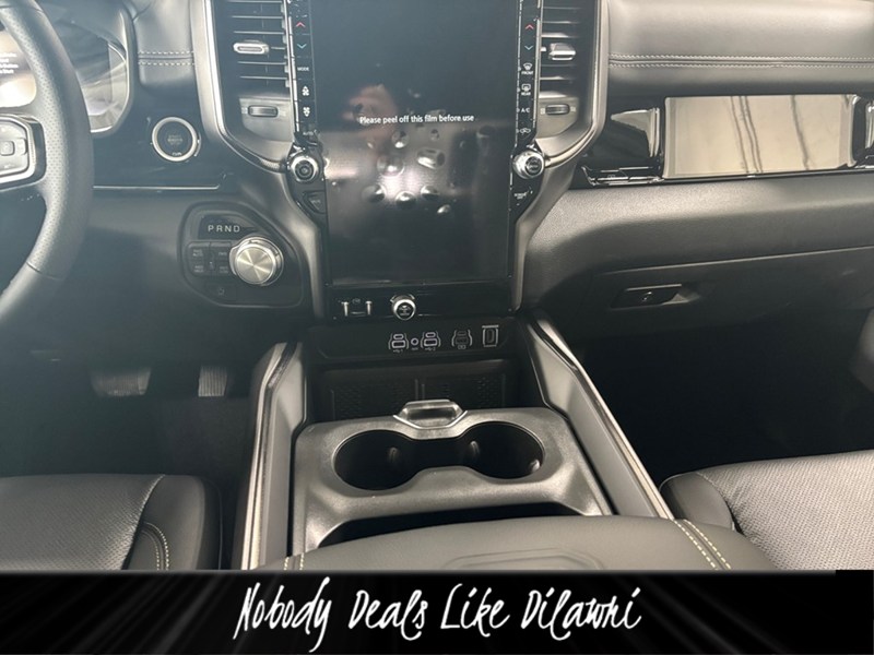 2026 RAM 1500 Sport 4x4 Crew Cab 5'7" Box