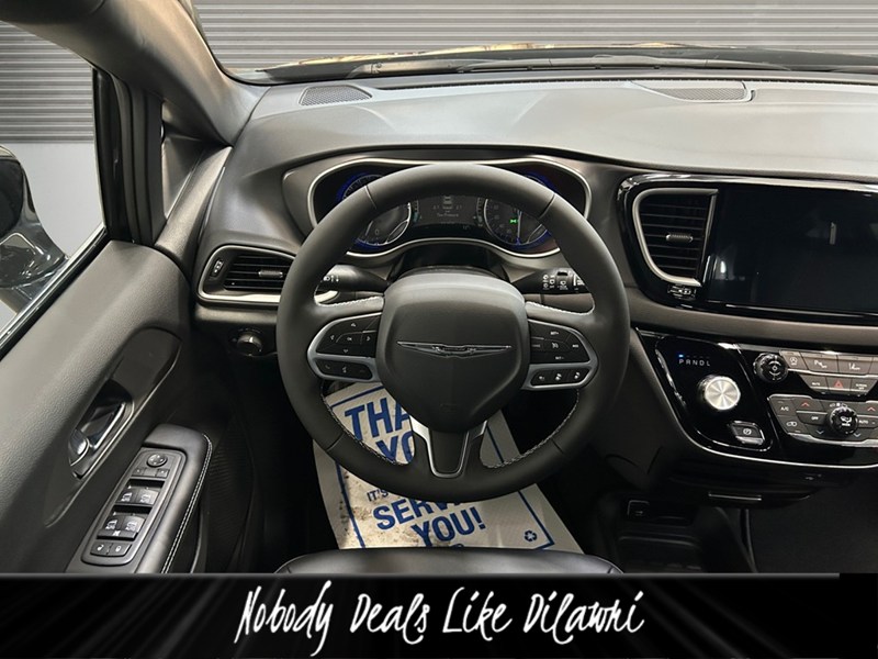 2026 Chrysler Grand Caravan SXT 2WD