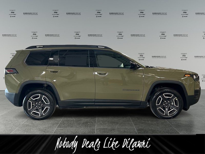 2026 Jeep Cherokee Laredo 4x4
