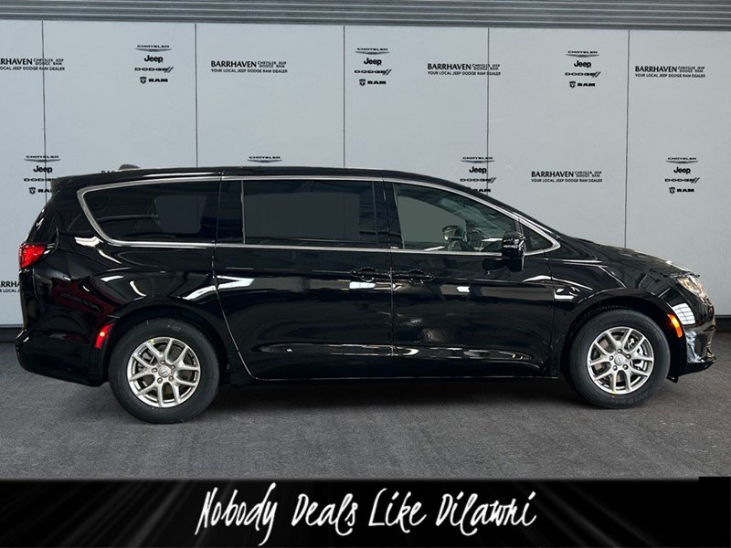2026 Chrysler Grand Caravan SXT 2WD