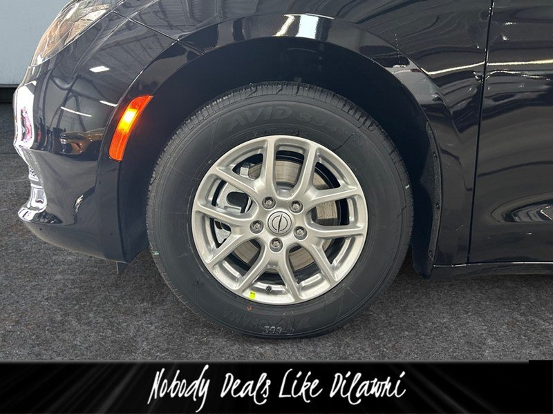 2026 Chrysler Grand Caravan SXT 2WD