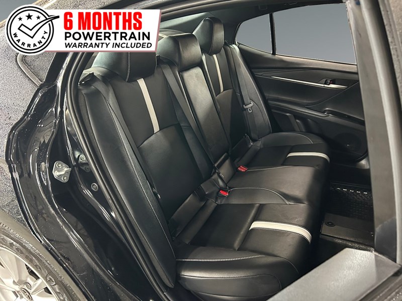 2025 Toyota Camry SE Hybrid | Like NEW