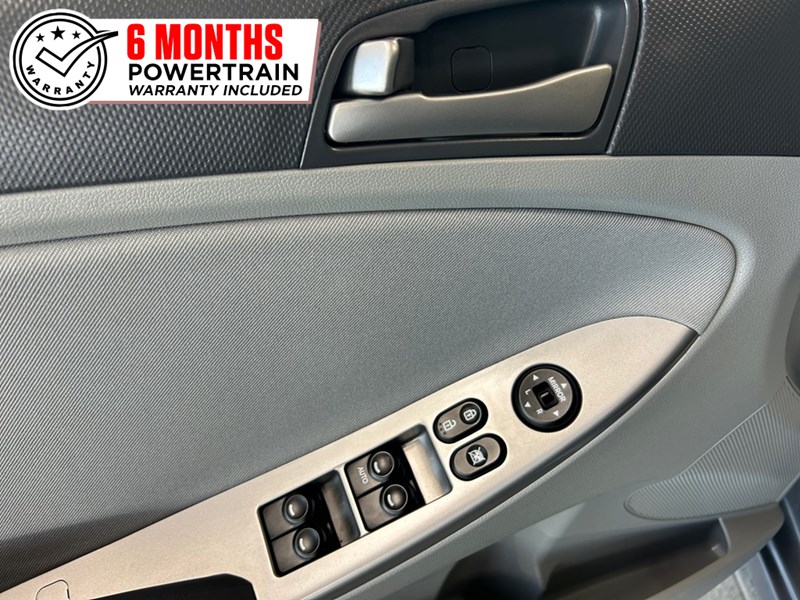 2017 Hyundai Accent SE | Ultra Low KM's