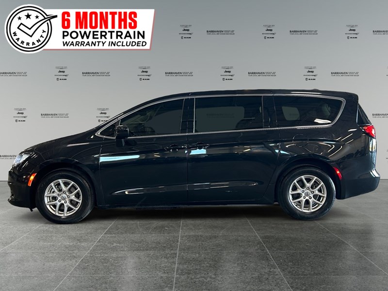 2022 Chrysler Grand Caravan SXT | Low KM's