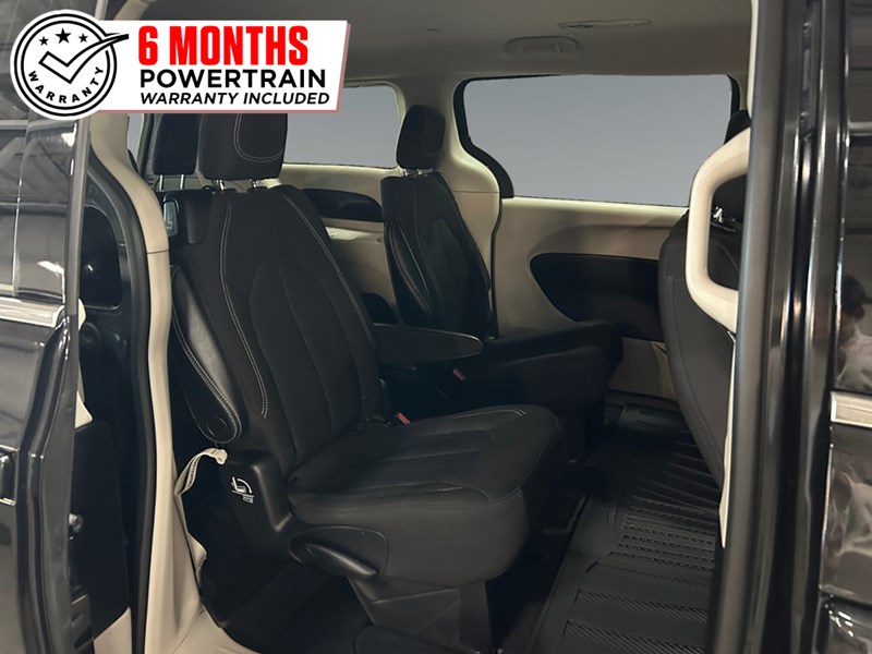 2022 Chrysler Grand Caravan SXT | Low KM's