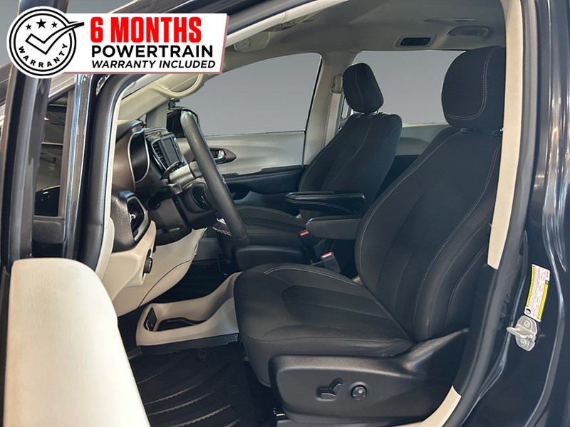 2022 Chrysler Grand Caravan SXT | Low KM's