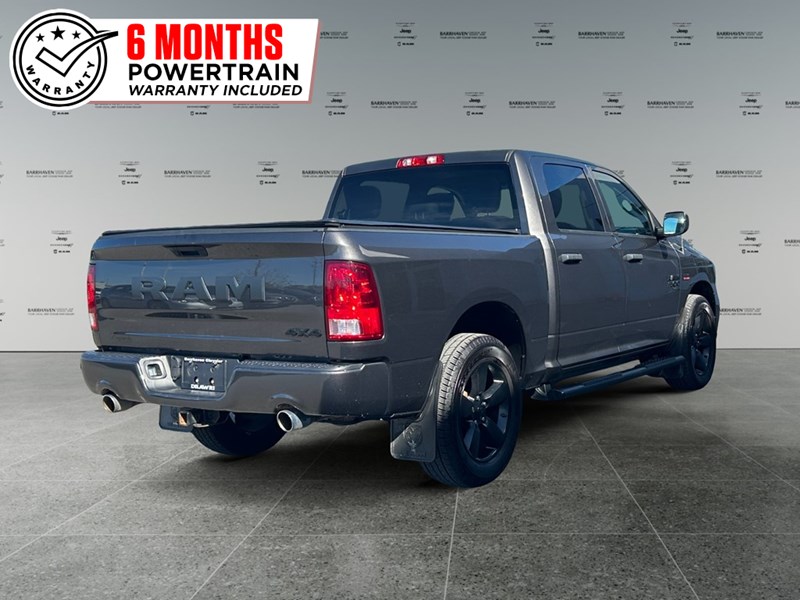 2021 RAM 1500 Classic Express 4x4 Crew V8 Hemi | Low KM’s