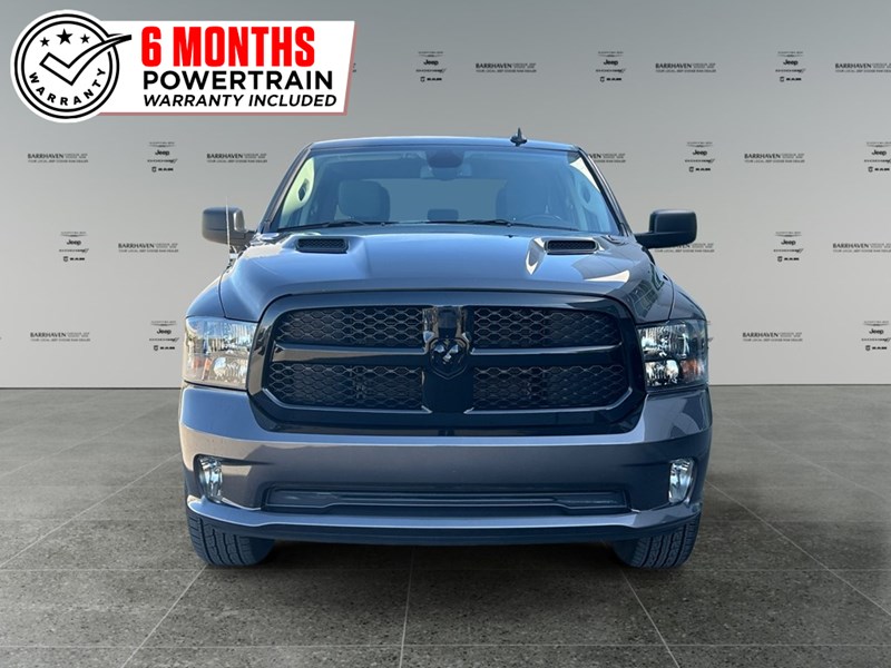 2021 RAM 1500 Classic Express 4x4 Crew V8 Hemi | Low KM’s