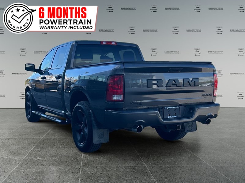 2021 RAM 1500 Classic Express 4x4 Crew V8 Hemi | Low KM’s