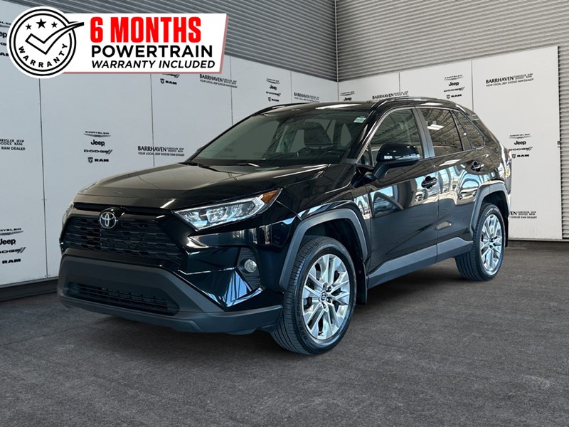 2021 Toyota RAV4 XLE Premium AWD | Low KM's
