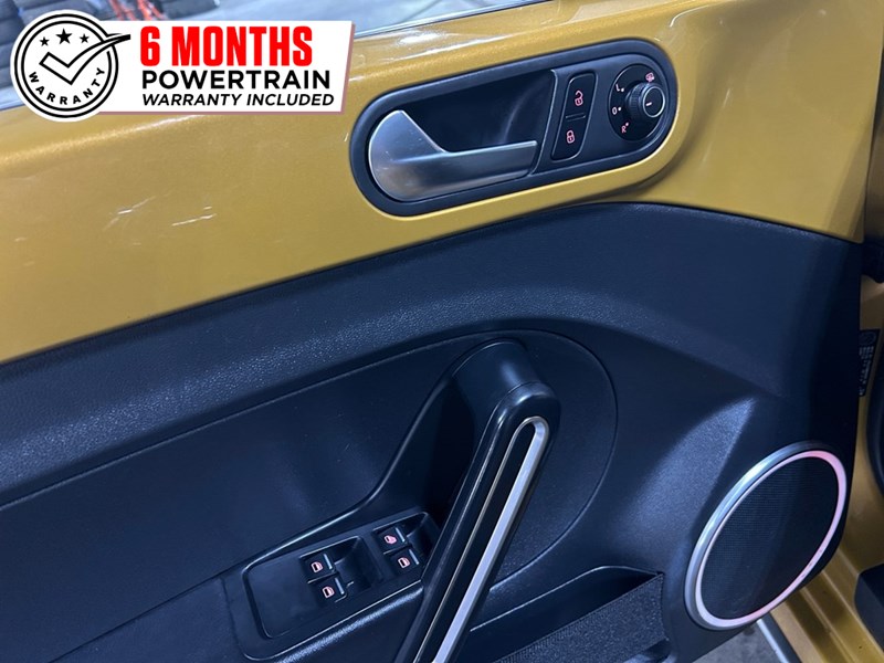 2017 Volkswagen Beetle Coupe Convertible Dune | Low KM’s