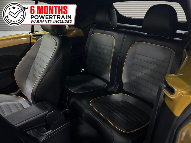 2017 Volkswagen Beetle Coupe Convertible Dune | Low KM’s