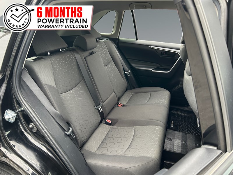 2021 Toyota RAV4 LE AWD | Ultra Low KM's