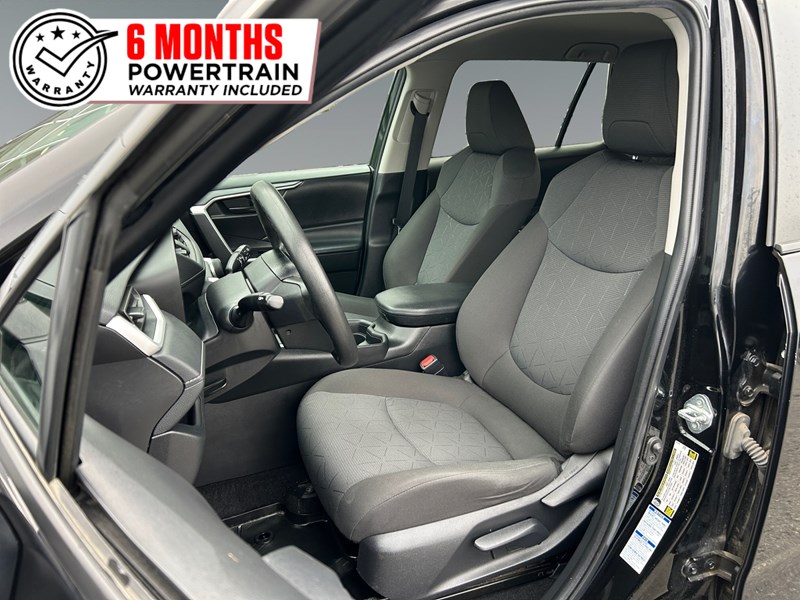 2021 Toyota RAV4 LE AWD | Ultra Low KM's