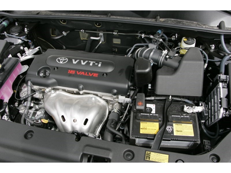 2007 Toyota RAV4 Limited | 4WD | Sunroof | Low KM's Exterior Shot 3