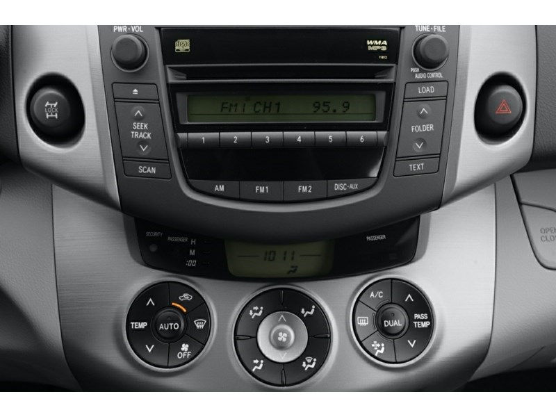2007 Toyota RAV4 Limited | 4WD | Sunroof | Low KM's Interior Shot 2