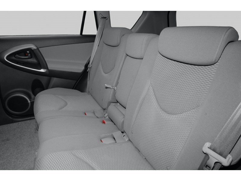 2007 Toyota RAV4 Limited | 4WD | Sunroof | Low KM's Interior Shot 6
