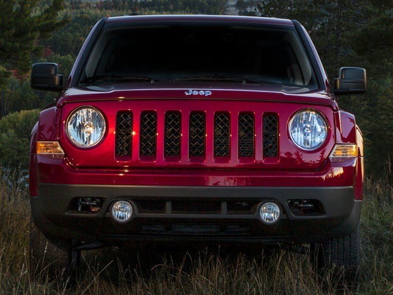 2017 Jeep Patriot Sport/North OEM Shot 3