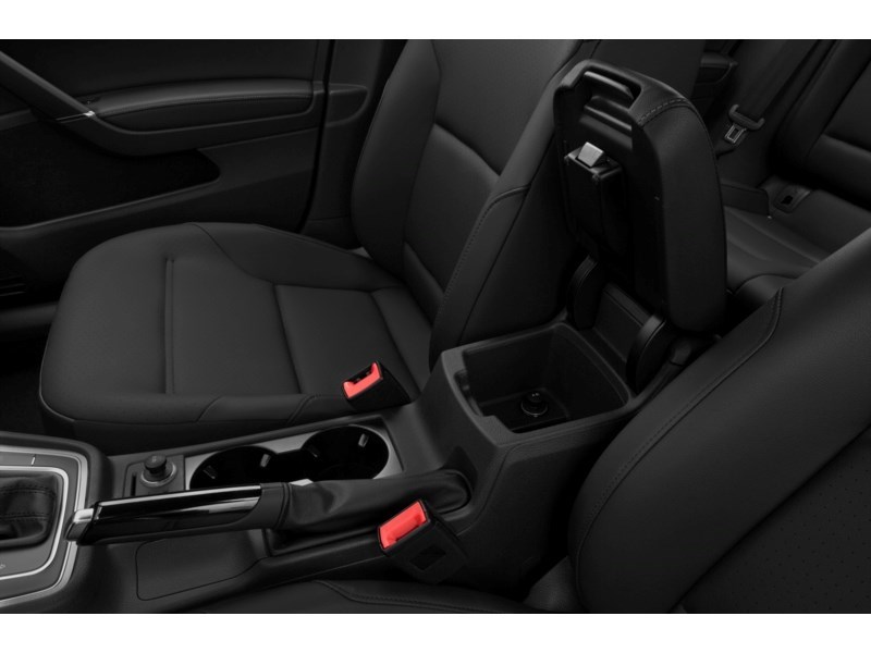 2017 Volkswagen Golf 1.8 TSI Comfortline | Ultra Low KM's Interior Shot 8