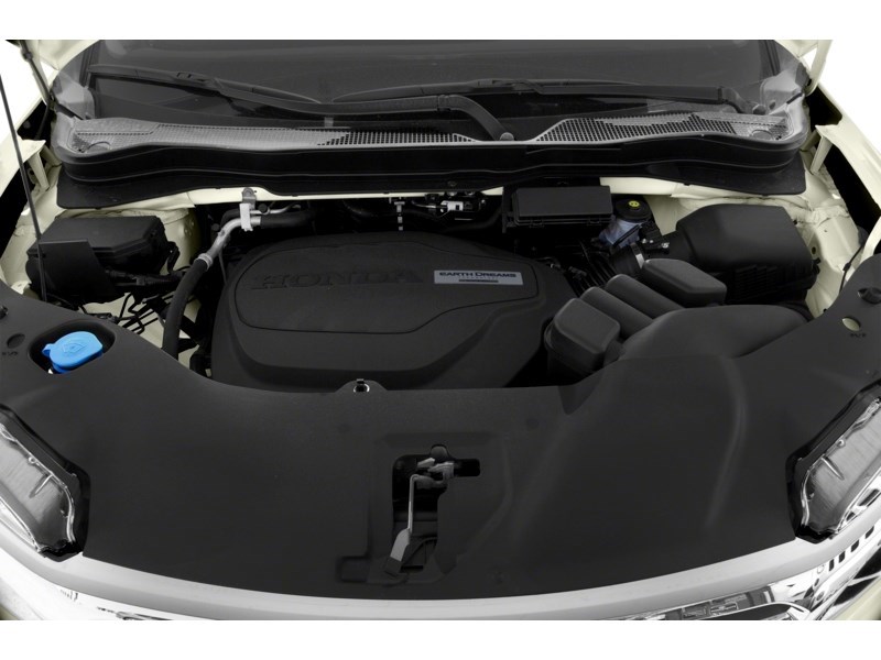 2017 Honda Ridgeline 4WD Crew Cab EX-L Exterior Shot 3