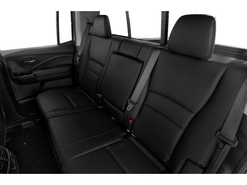 2017 Honda Ridgeline 4WD Crew Cab EX-L Interior Shot 5