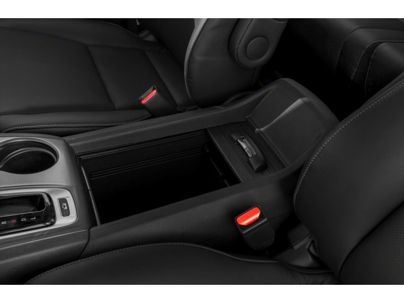 2017 Honda Ridgeline 4WD Crew Cab EX-L Interior Shot 7