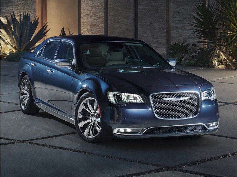 2017 Chrysler 300 Touring OEM Shot 4