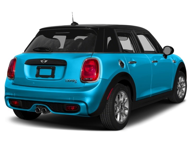 2018 MINI 5 Door Cooper S Exterior Shot 2