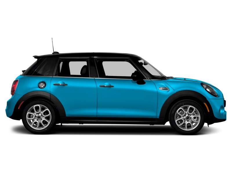 2018 MINI 5 Door Cooper S Exterior Shot 11