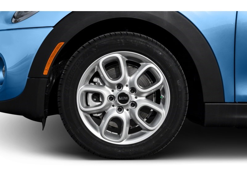 2018 MINI 5 Door Cooper S Exterior Shot 5
