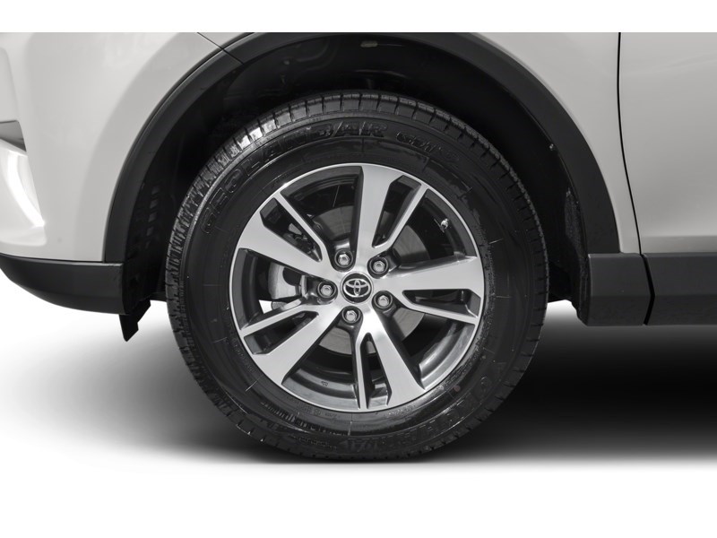 2018 Toyota RAV4 XLE | Ultra Low KM’s Exterior Shot 4