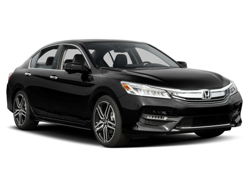 2017 Honda Accord 4dr V6 Auto Touring Exterior Shot 9