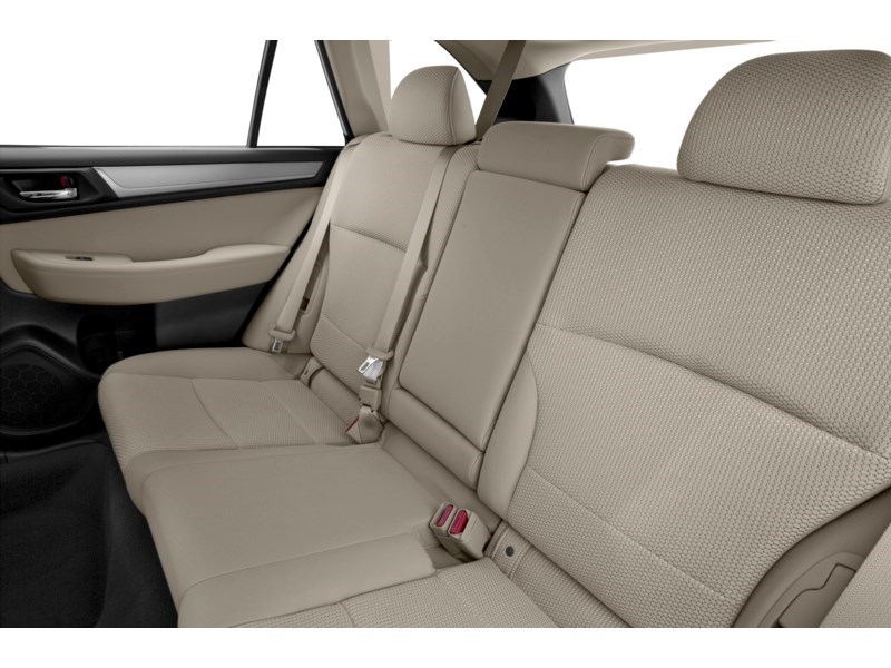 2017 Subaru Outback 2.5i Touring w/Tech | Ultra Low KM’s Interior Shot 5