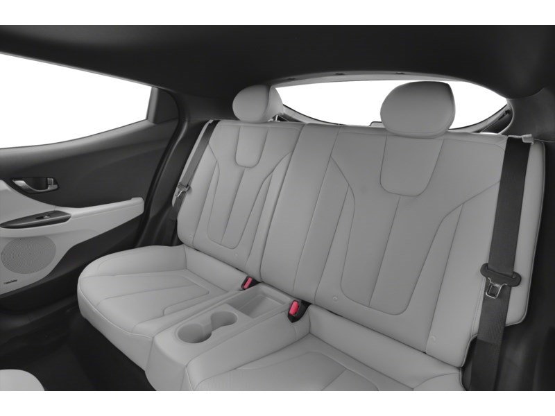 2020 Hyundai Veloster Turbo DCT w/Two-Tone Paint | Ultra Low KM's Interior Shot 5