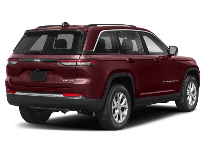 2024 Jeep Grand Cherokee Limited 4x4 Exterior Shot 2
