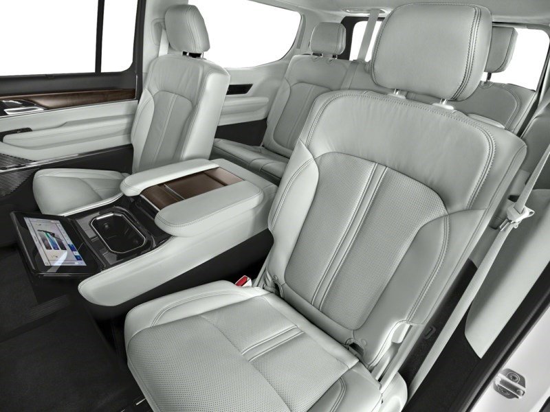 2024 Jeep Grand Wagoneer Series III OEM Shot 6