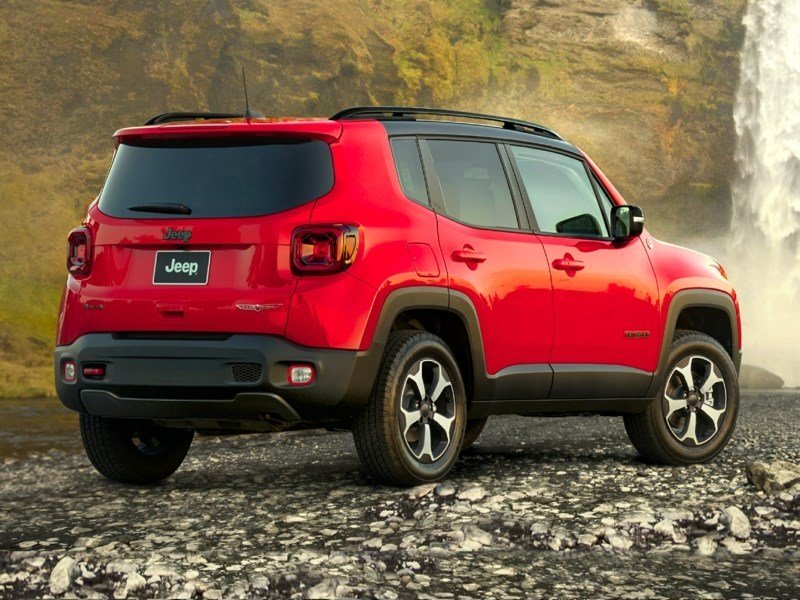 2023 Jeep Renegade Trailhawk OEM Shot 2