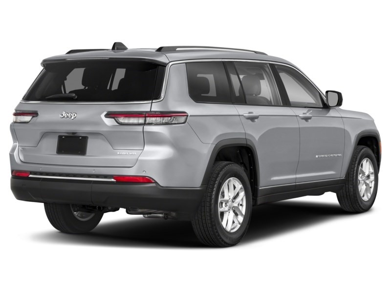 2024 Jeep Grand Cherokee L Limited 4x4 Exterior Shot 2