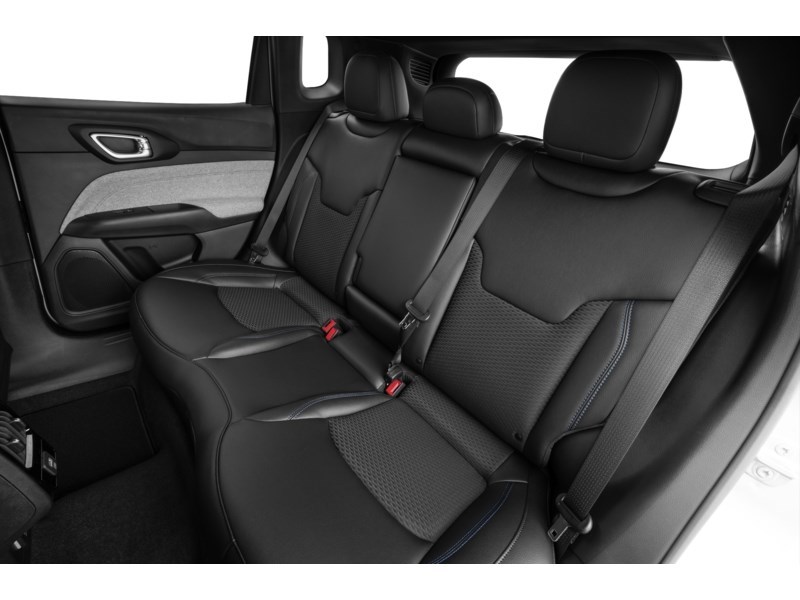 2025 Jeep Compass North 4x4 Interior Shot 4