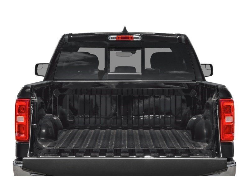 2025 RAM 1500 Big Horn 4x4 Crew Cab 5'7" Box Exterior Shot 4