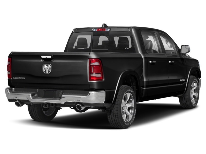 2022 RAM 1500 Laramie Crew Cab 4X4 | Night Edition, Leather Diamond Black Crystal Pearlcoat  Shot 2